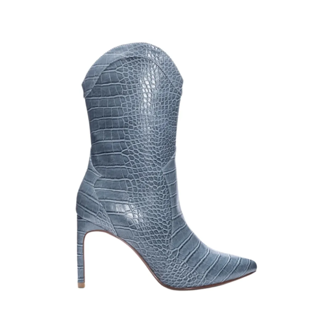 Boots- Chinese Laundry Forester Bootie Blue