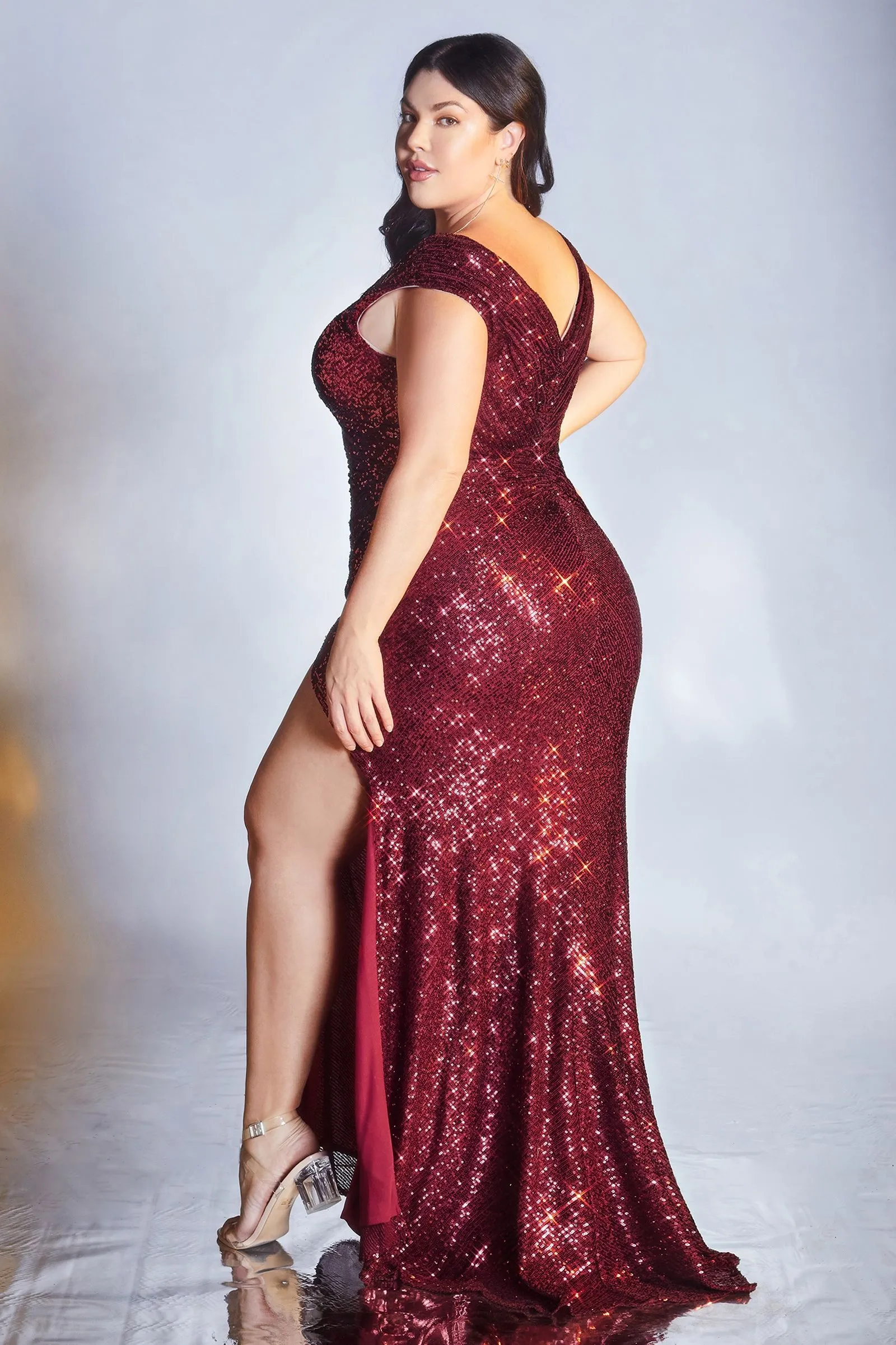 Fitted Trumpet Curvy Sequin Plus Size Fitted V-neck Tank Straps Long Prom & Ball Dress CDCH198C