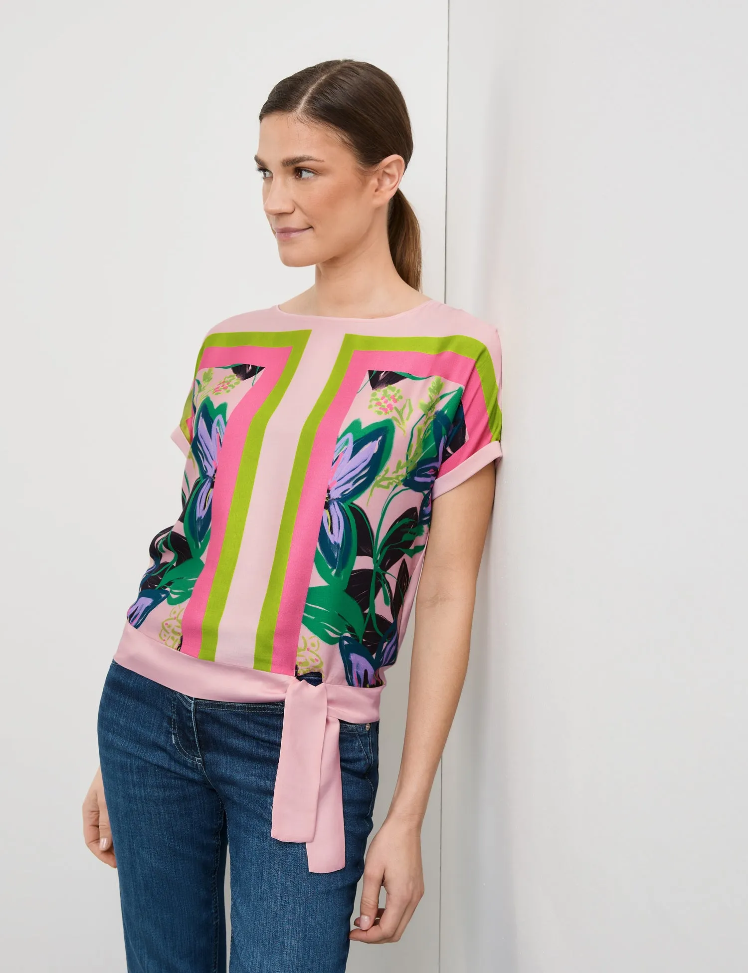 GERRY WEBER <BR>
Top with tie Detail <BR>
Pink <BR>