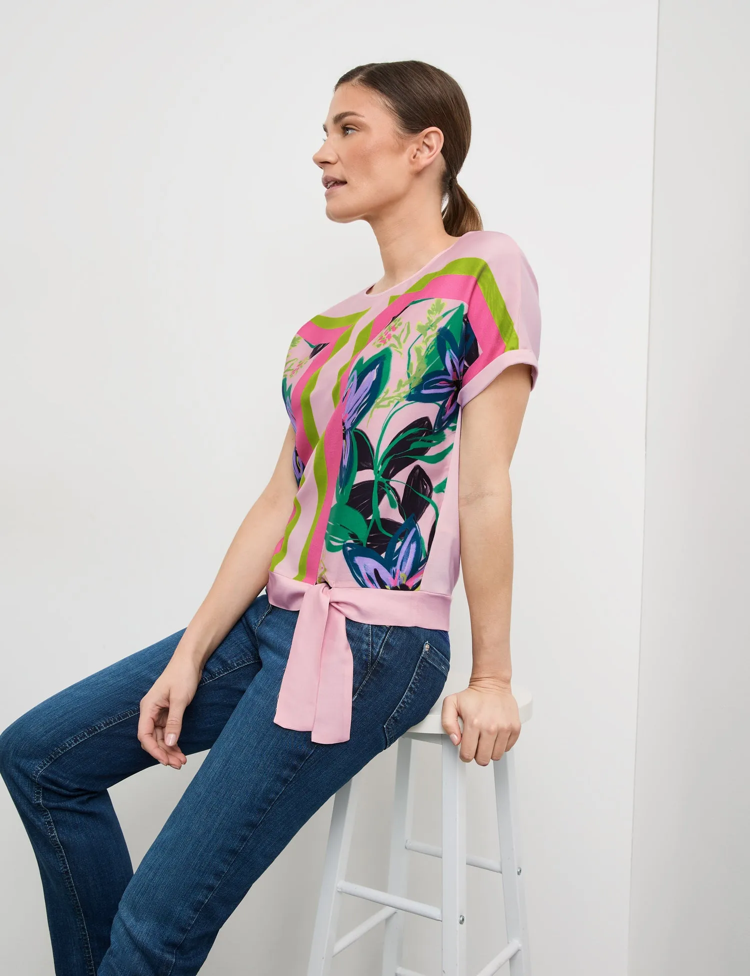 GERRY WEBER <BR>
Top with tie Detail <BR>
Pink <BR>