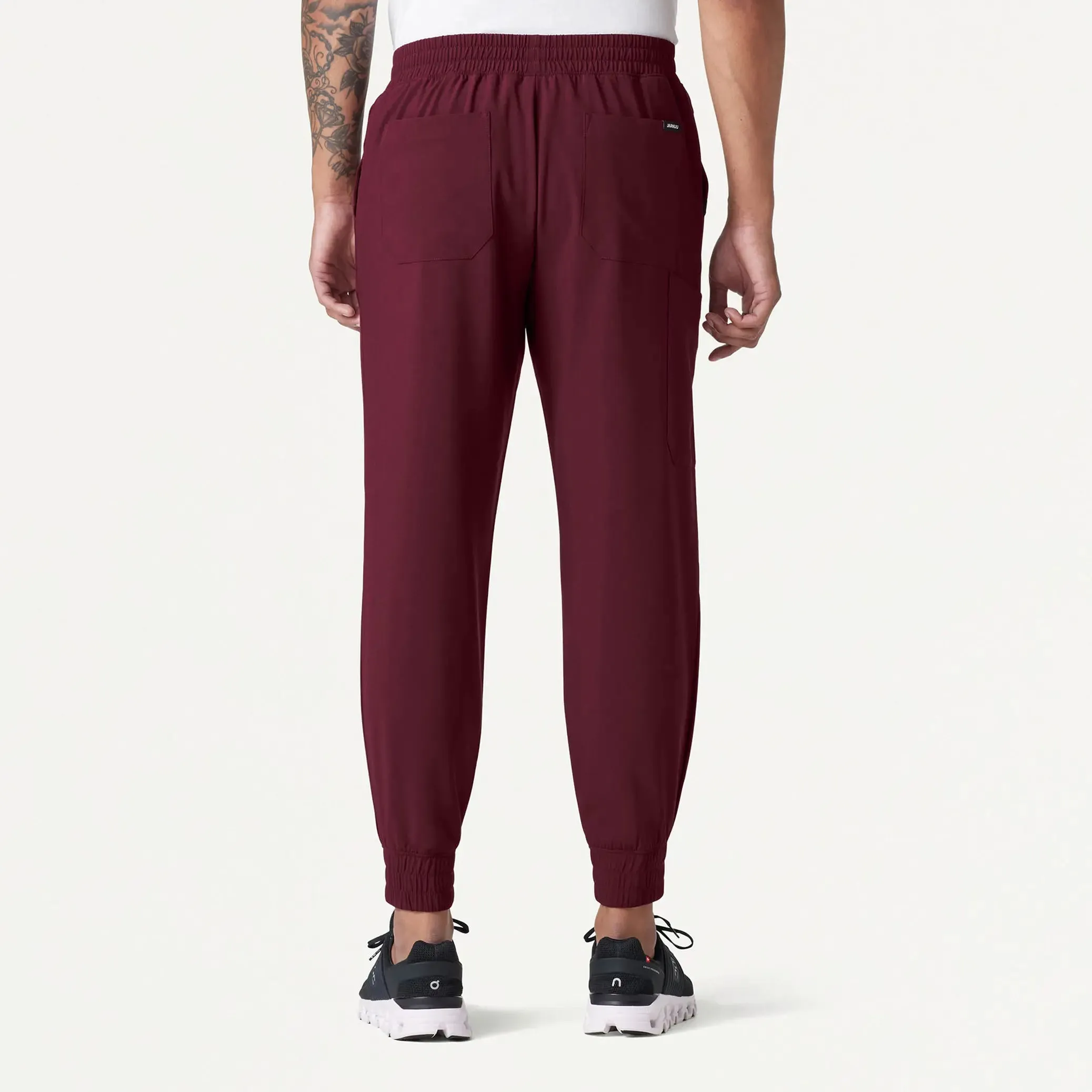 Jaanuu Men's Powell ULTRAlite™ Scrub Jogger - Burgundy