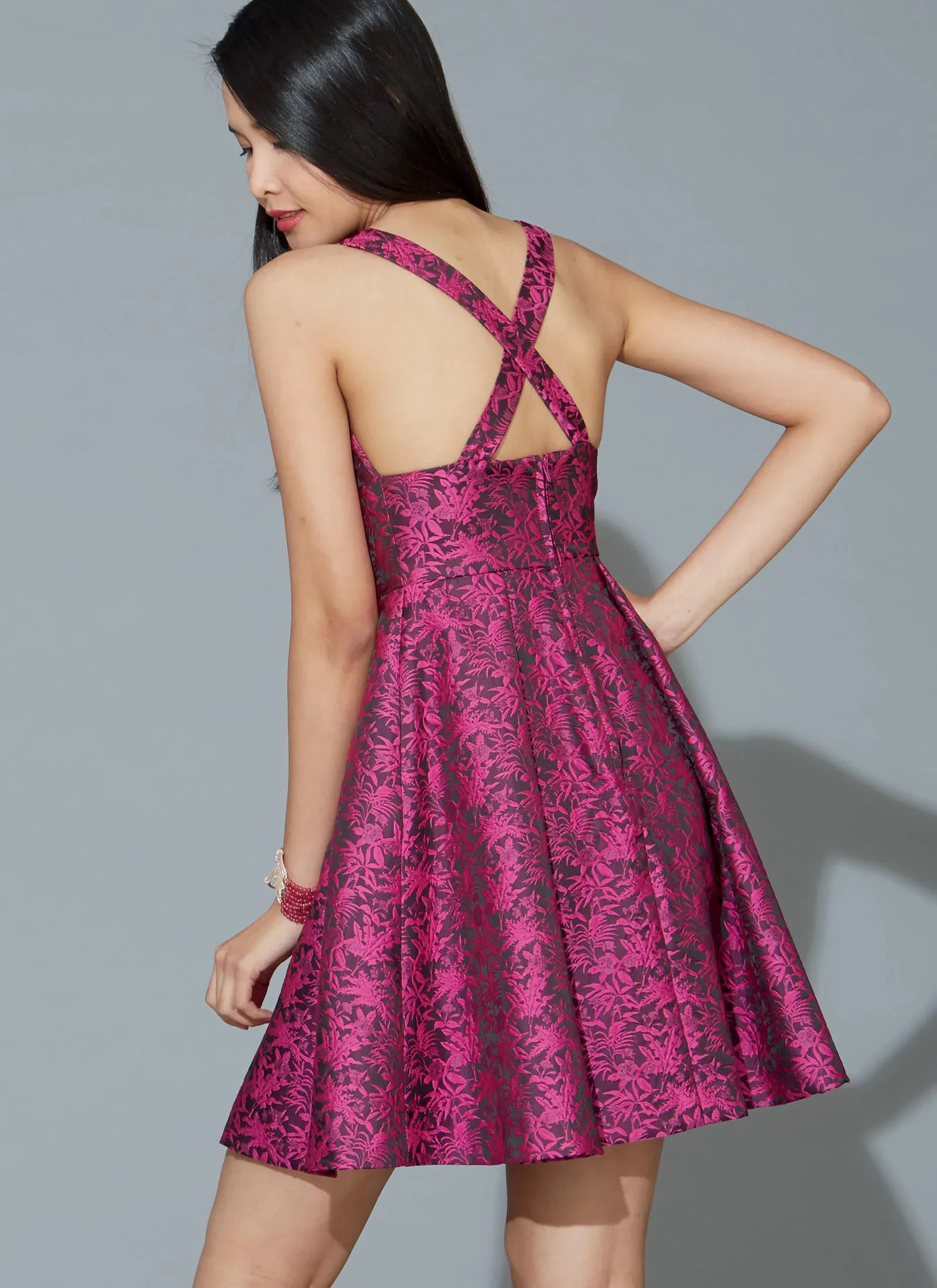 McCall's Pattern M7719 Misses' Dresses