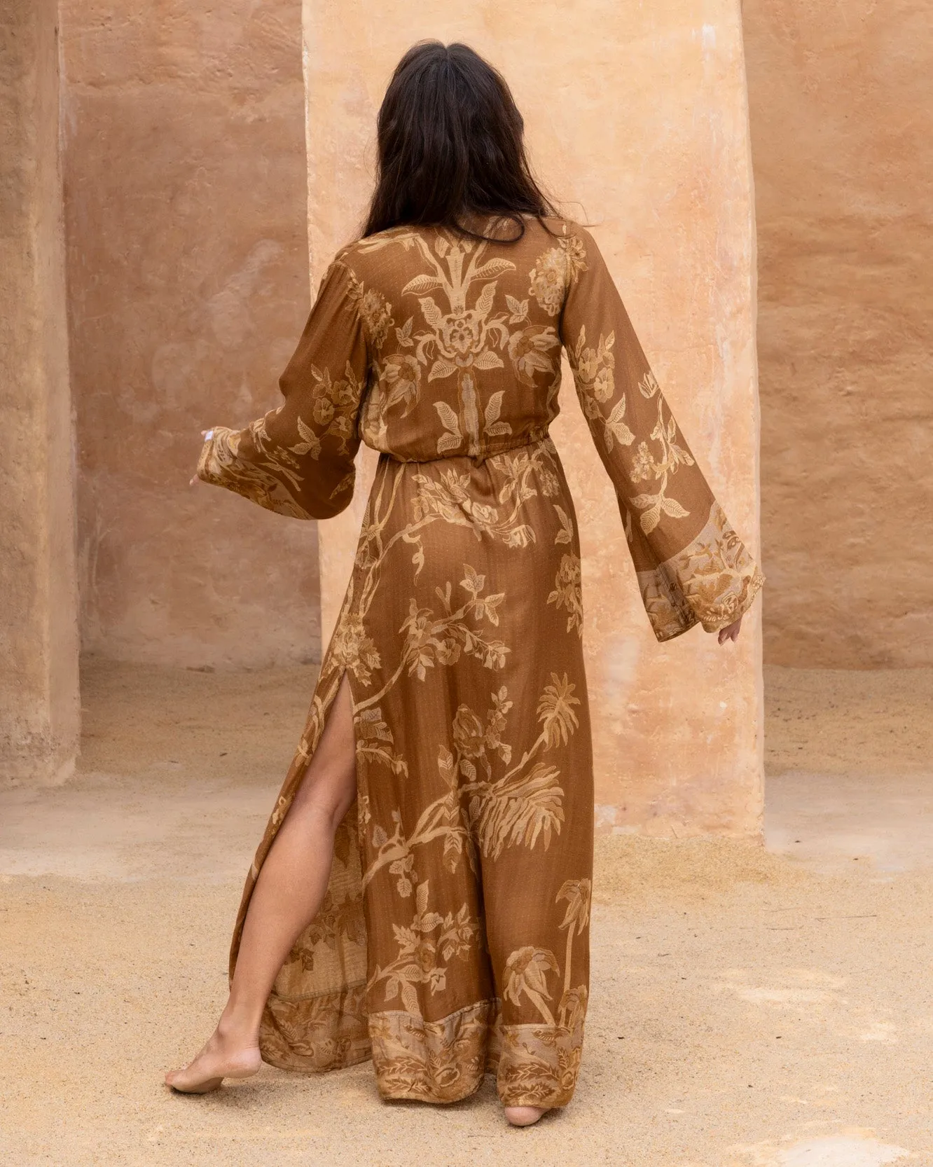 Queen of the Dunes - Maxi Dress