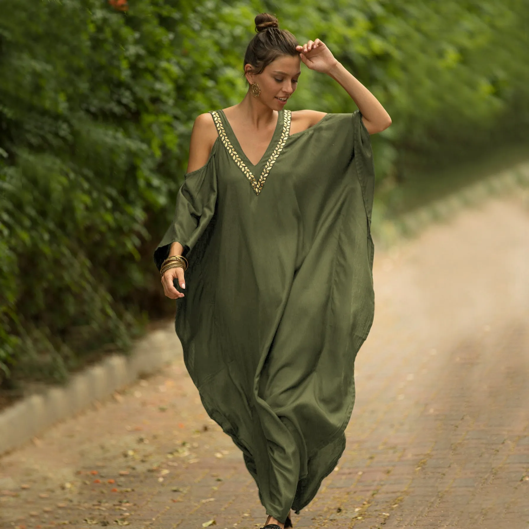 V Neck Embroidered Kaftan Cold Shoulder Beach Cover Up"