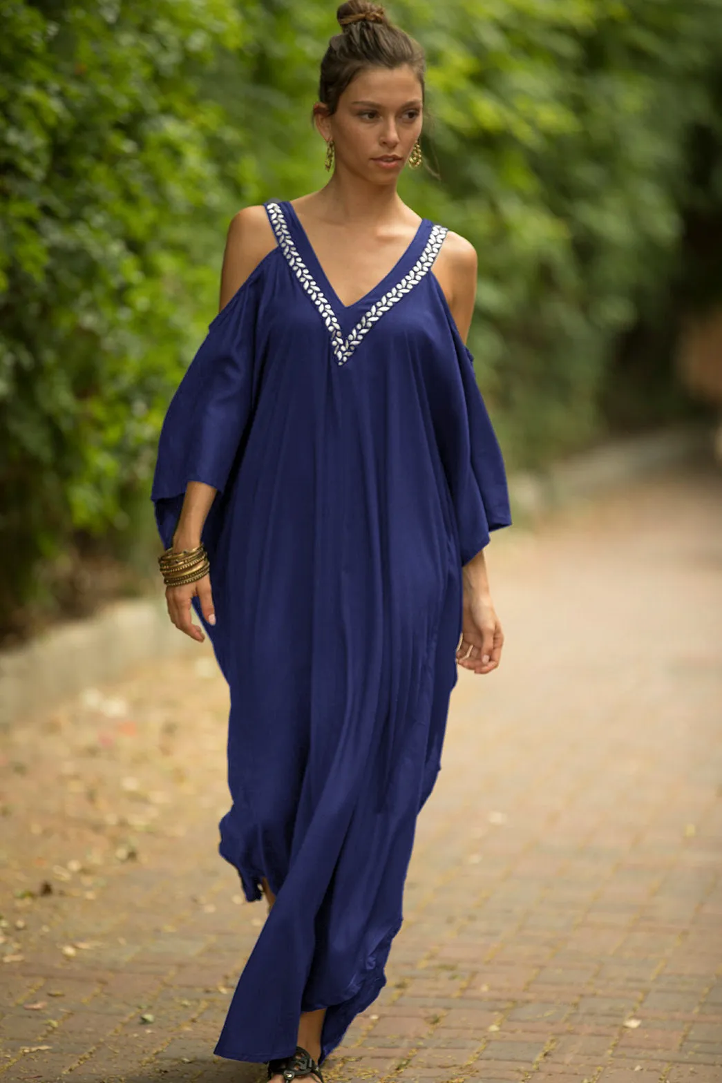 V Neck Embroidered Kaftan Cold Shoulder Beach Cover Up"