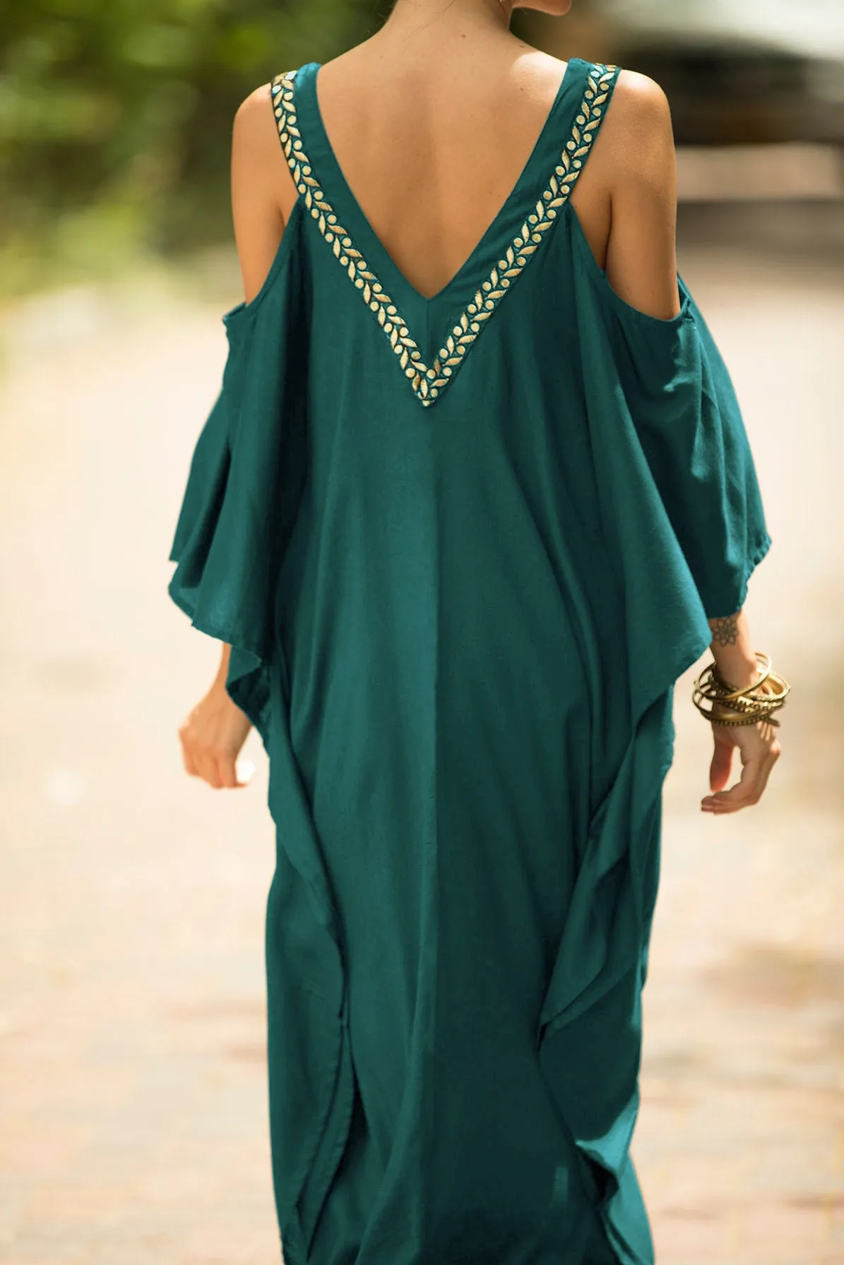 V Neck Embroidered Kaftan Cold Shoulder Beach Cover Up"